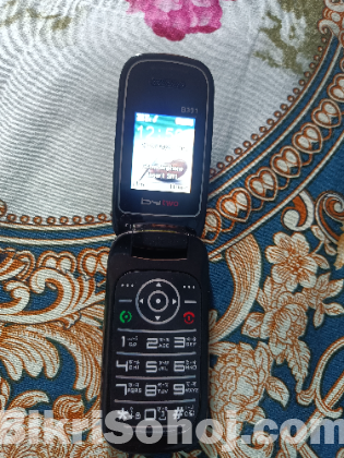 By two model:B301( folding phone)